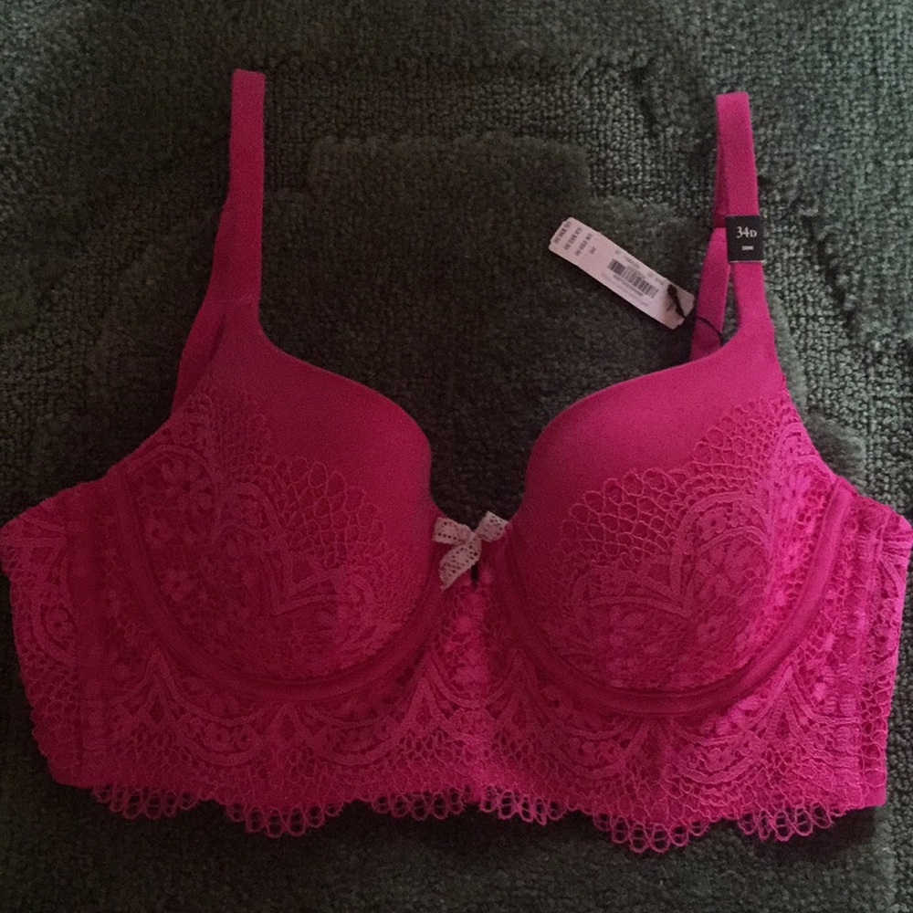 Victoria’s Secret Demi Bra BNWT